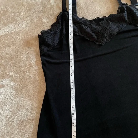 Woman’s Black Lace Trim Camisole Chico’s Size 2 -Large - Picture 3 of 5